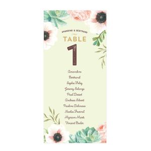 Plan de table de mariage personnalisé sous forme de cartes avec fleurs à l'aquarelle