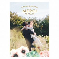 Carte de remerciements de mariage personnalisées avec fleurs à l'aquarelle.