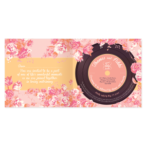Faire-part de mariage floral All you need is Love, rose et orange, livret musique avec disque vinyl imprimé