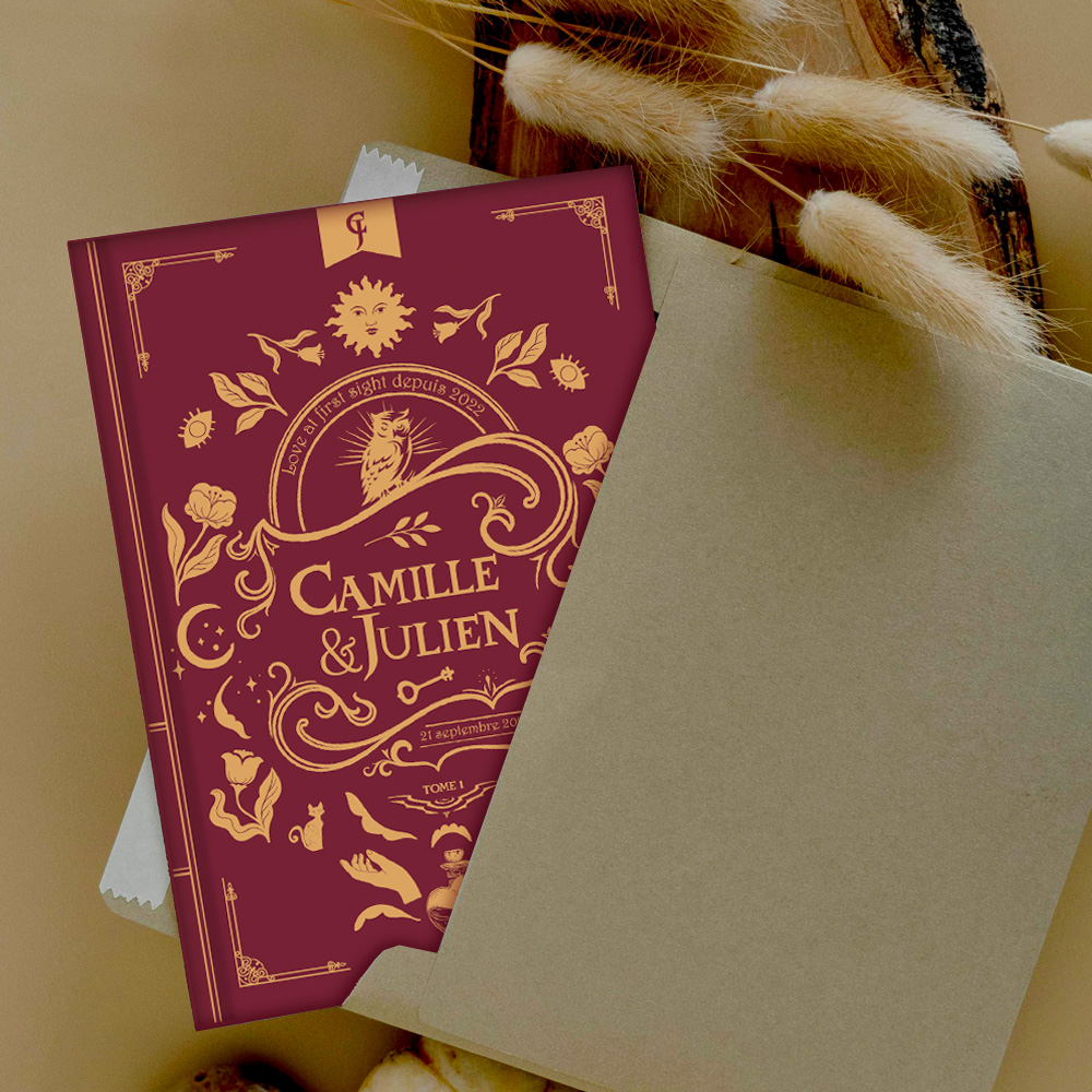 Papeterie de mariage thème sorcier avec faire-part façon grimoire